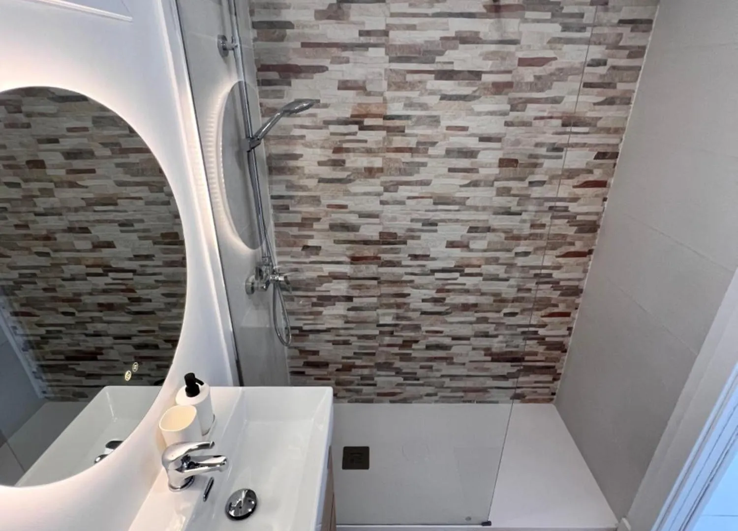 Seaview Modern Apartment In Downtown Los Cristianos  Spain