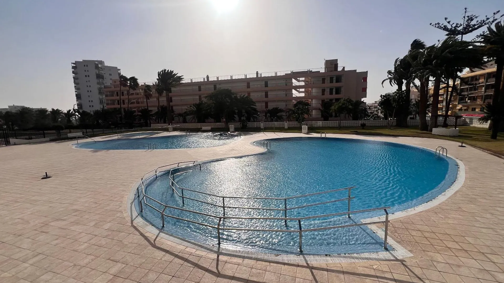Seaview Modern Apartment In Downtown Los Cristianos  0*, Los Cristianos (Tenerife)